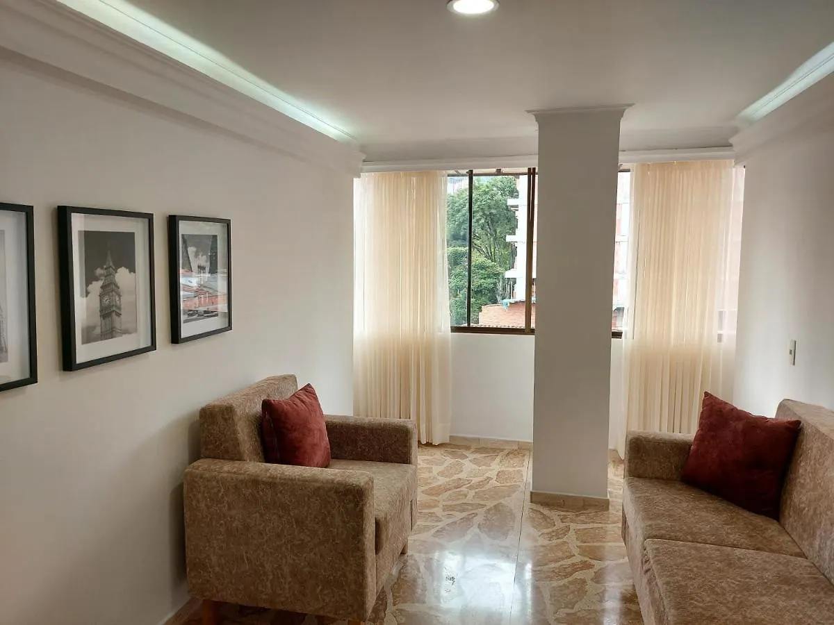 Daire Apartamento Duplex Los Colores - Estadio Medellín
