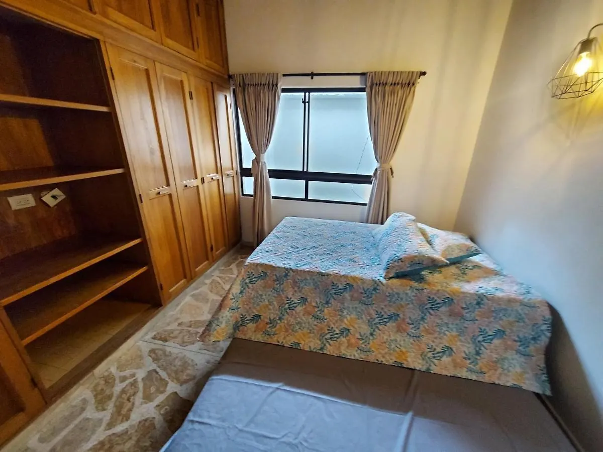Apartamento Duplex Los Colores - Estadio Medellín 0*,  Kolombiya
