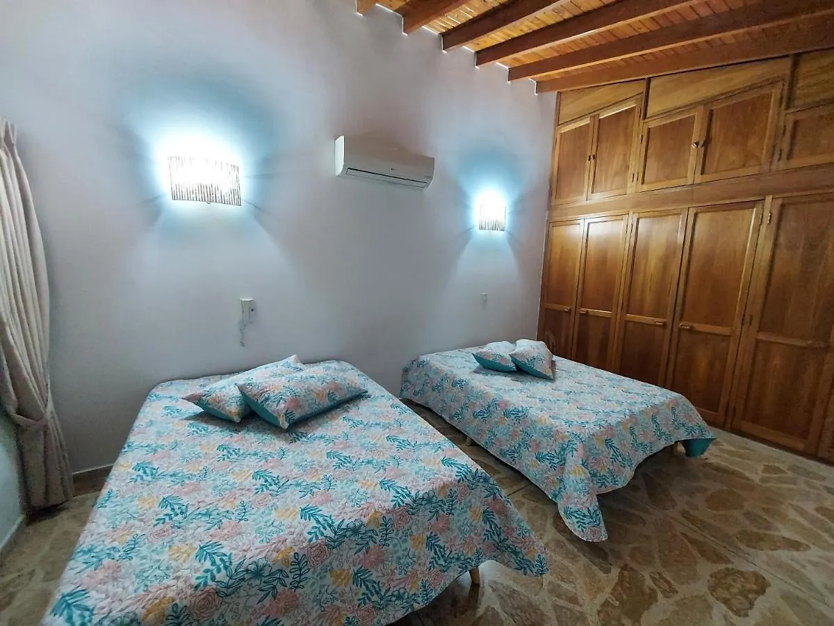Apartamento Duplex Los Colores - Estadio Medellin Apartment