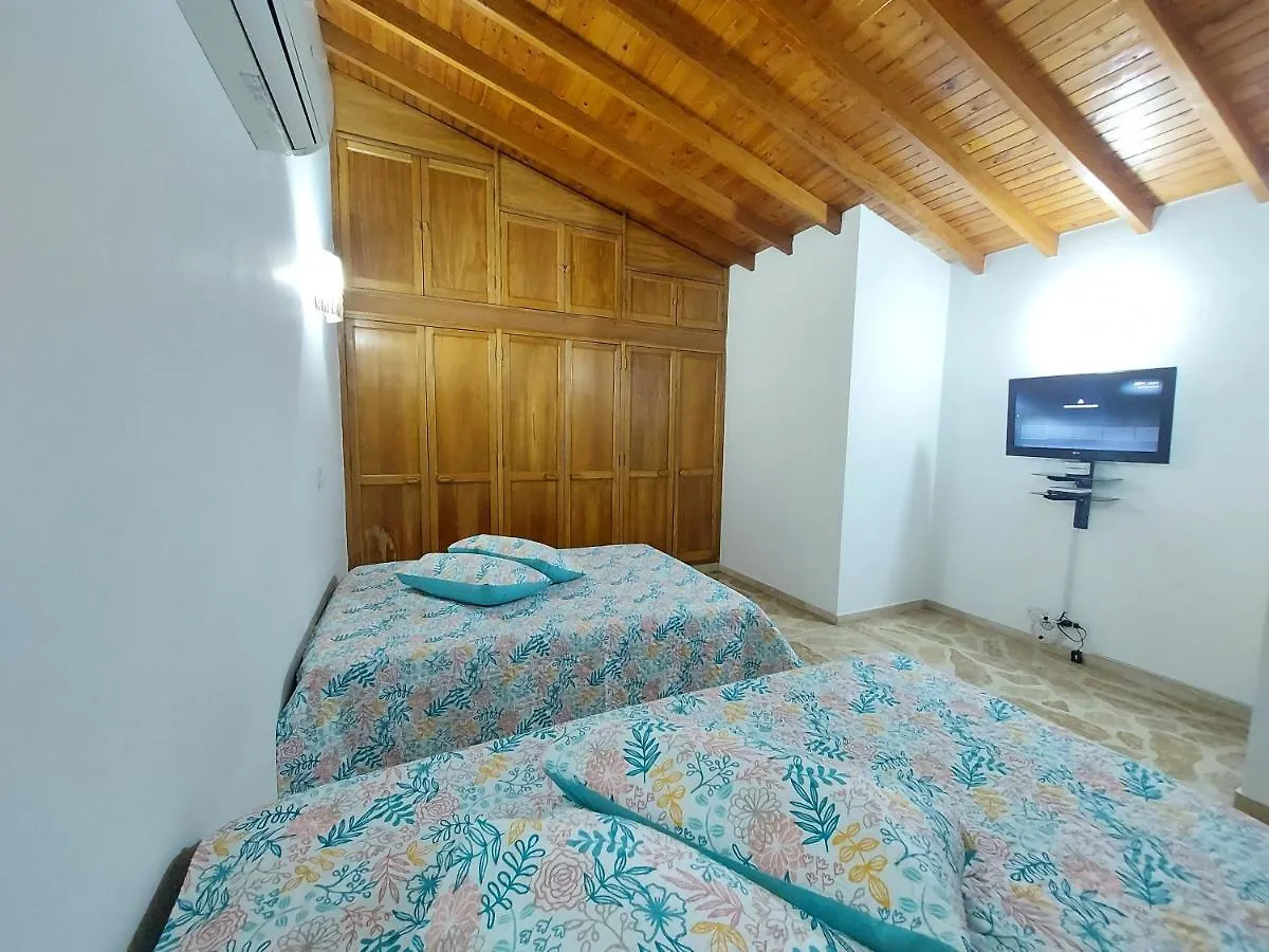 Apartamento Duplex Los Colores - Estadio Medellín Kolombiya