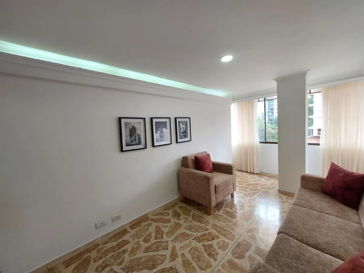 Apartamento Duplex Los Colores - Estadio Medellín 0*,