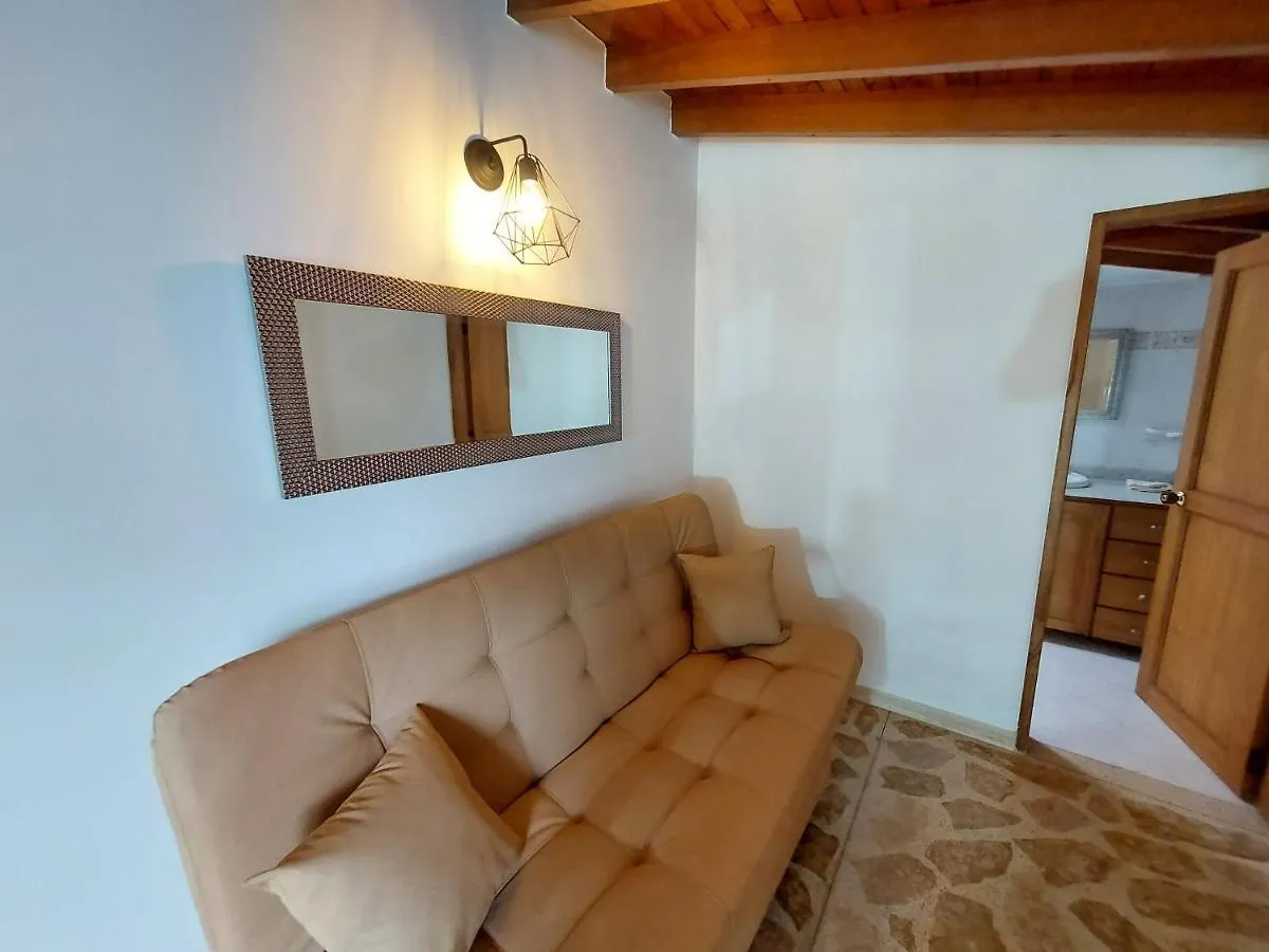 Apartamento Duplex Los Colores - Estadio Medellin Apartment